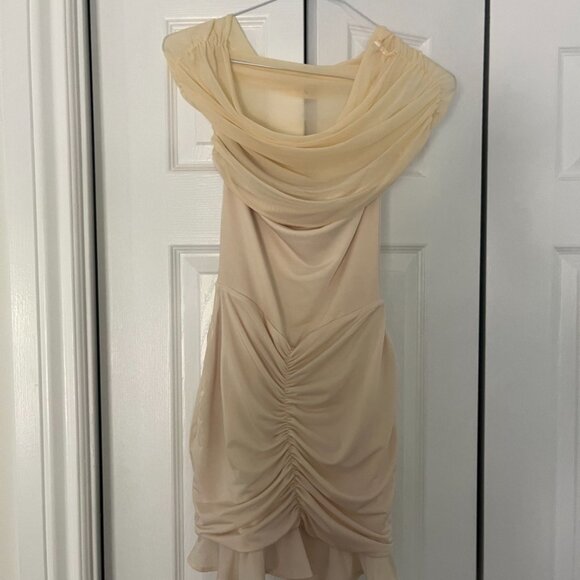 Meshki Caspian Off Shoulder Mini Dress - Ivory (XS) - Bachelorette Party Dress - Picture 2 of 3